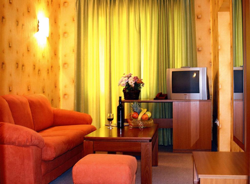 Park Hotel Drjanovo Exteriér fotografie